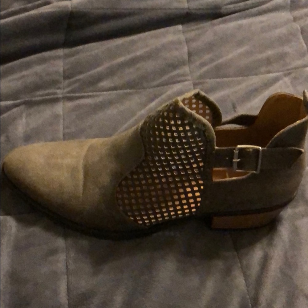 Daytrip ankle boots